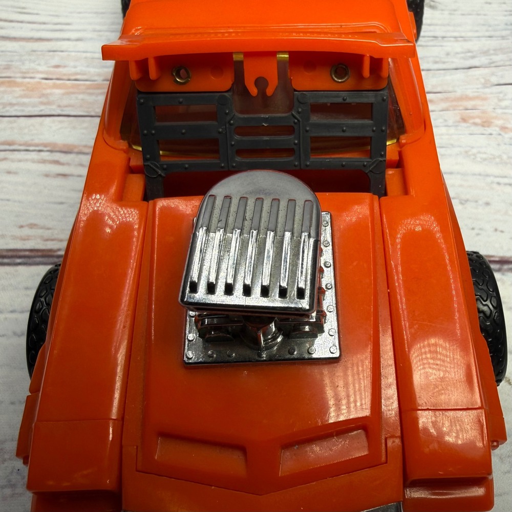 1986 Kenner MASK M.A.S.K. Pontiac GTO STINGER Vehicle w/ Stinger Claw Accessory - Picture 8 of 9